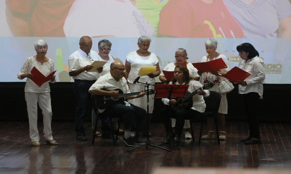 Con eventos artísticos y culturales clausuraron cursos del SUAM