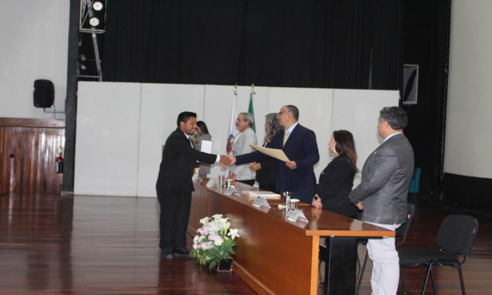 Se van satisfechos los egresados de la XXXVII Generación de la Lic. en Ingeniería Civil “Dra. Ma. Teresa Núñez Gutiérrez”