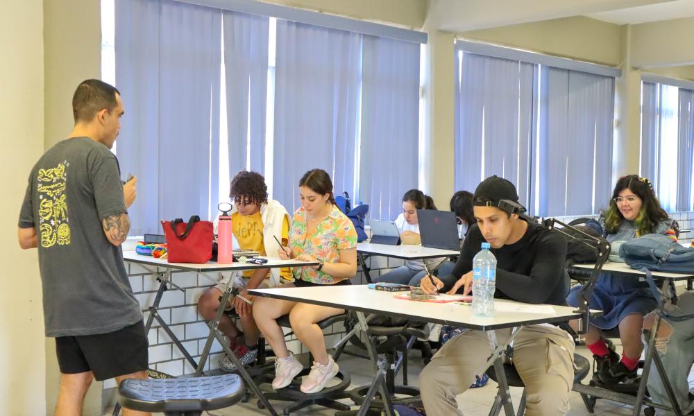 Todo un éxito la Feria de Diseño 2024 con las conferencias ofrecidas por egresados y egresadas