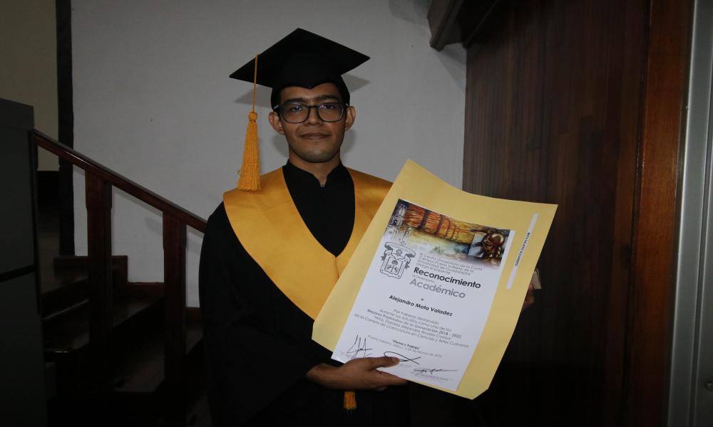 Egresa la II Generación de Licenciados en Ciencias y Artes Culinarias del CUCosta