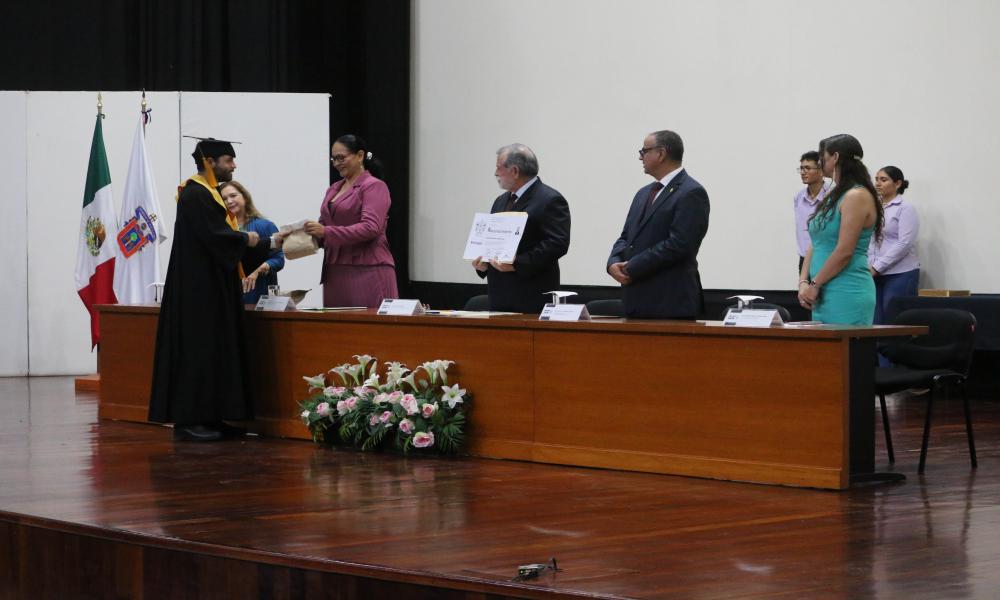 Egresa la XXIV Generación de la Licenciatura en Biología “Dra. Liza Danielle Kelly Gutiérrez”