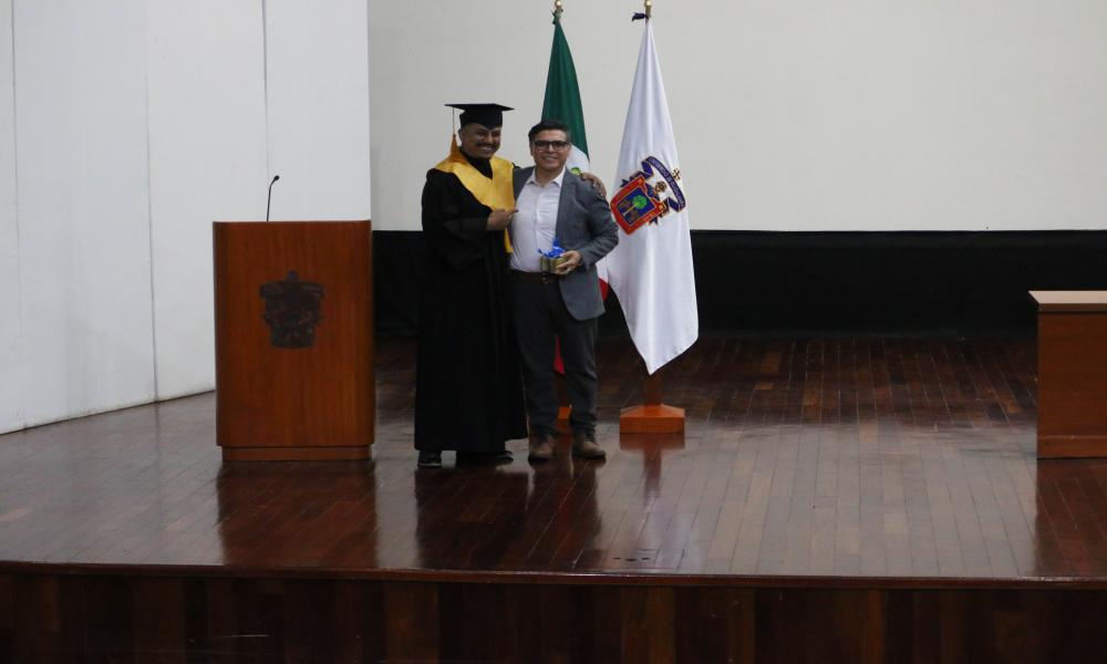 Egresa la XXXIV Generación de la Lic. en Diseño para la Comunicación Gráfica “Mtro. Candelario Macedo Hernández”