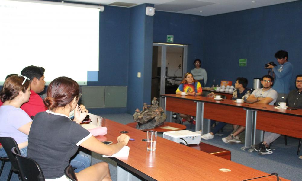 Se ponen de acuerdo representantes estudiantiles para resolver necesidades