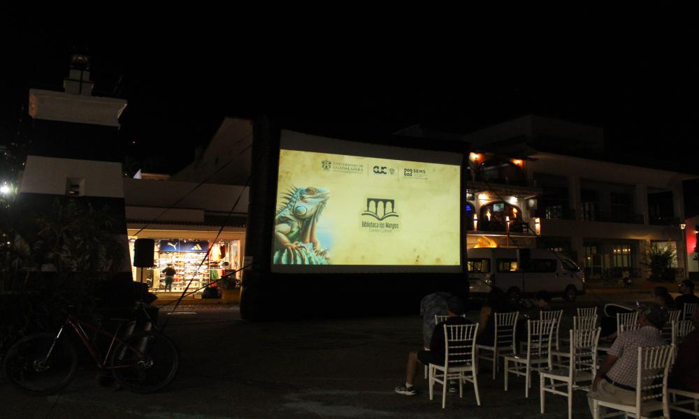 Conmemora CUCosta 60 años de filmación “La Noche de la Iguana”