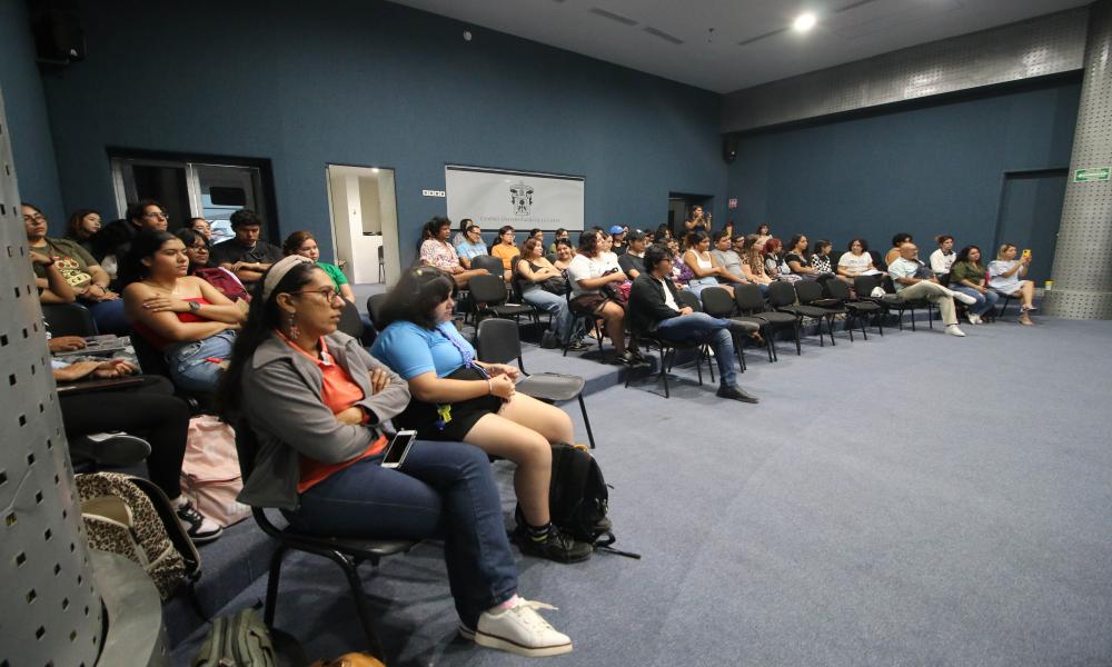 En CUCosta presentaron el Libro “Ejercicios para Habitarme”