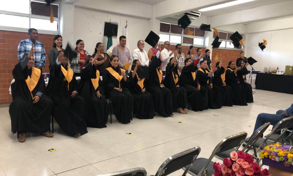 Egresa la VIII Generación de la Lic. en Administración y III Generación de Abogado en el Módulo de Tomatlán