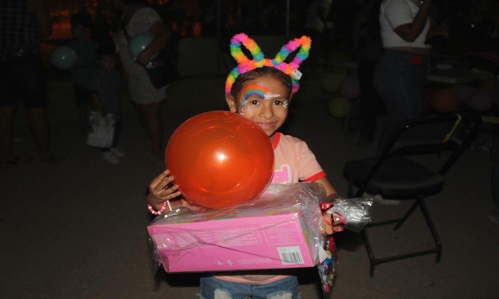 El Festival por la Niñez y Juguetón PV motiva sonrisas y alegría gracias a CUCosta y Rotarac Vallarta Centro