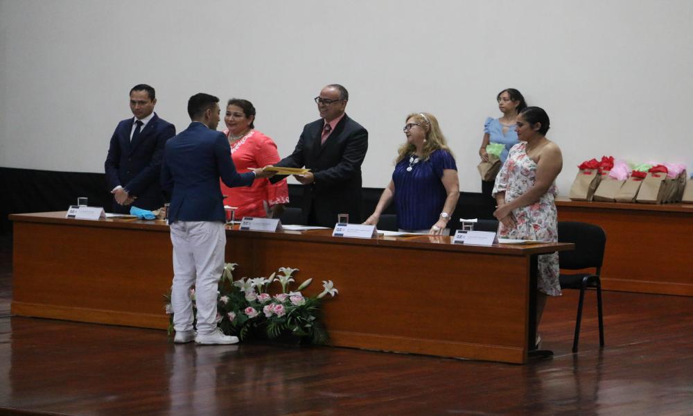 En CUCosta Egresa la XXVI Generación de Lic. en Enfermería “Dra. María del Refugio Martínez Toscano”