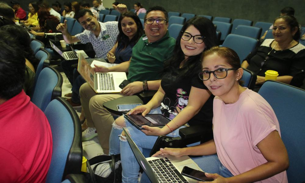 Capacitan a docentes para transformar modelo pedagógico con herramientas de Google