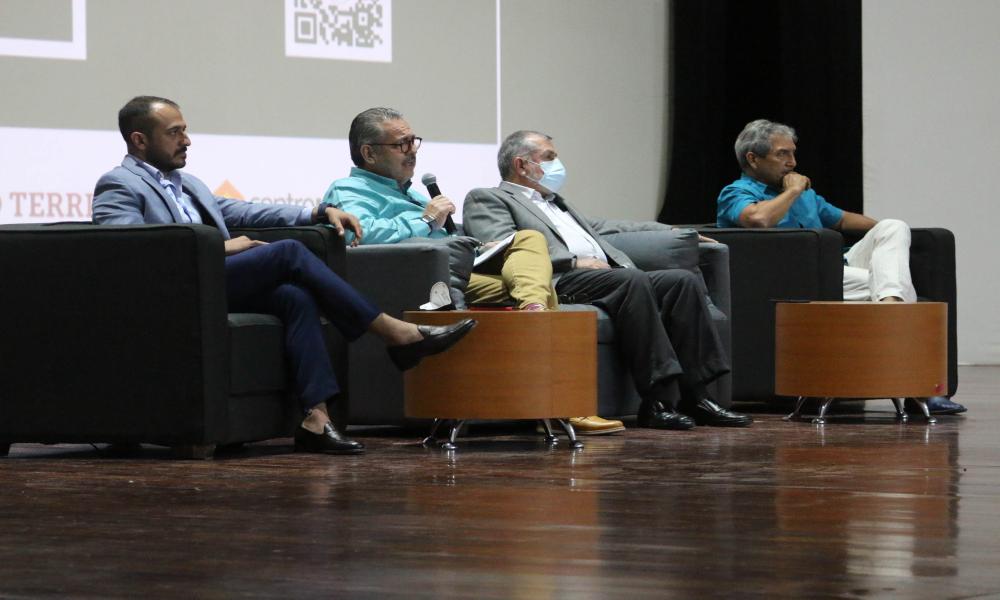 Importante aportación del CUCosta en el Foro Regional “Red Universitaria y Sustentabilidad de las Ciudades”