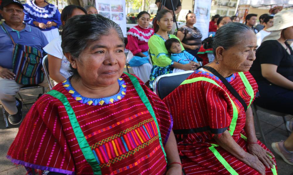 CUCosta y DIF celebran el Día Internacional de la Lengua Materna con “Feria Artesanal 2024”