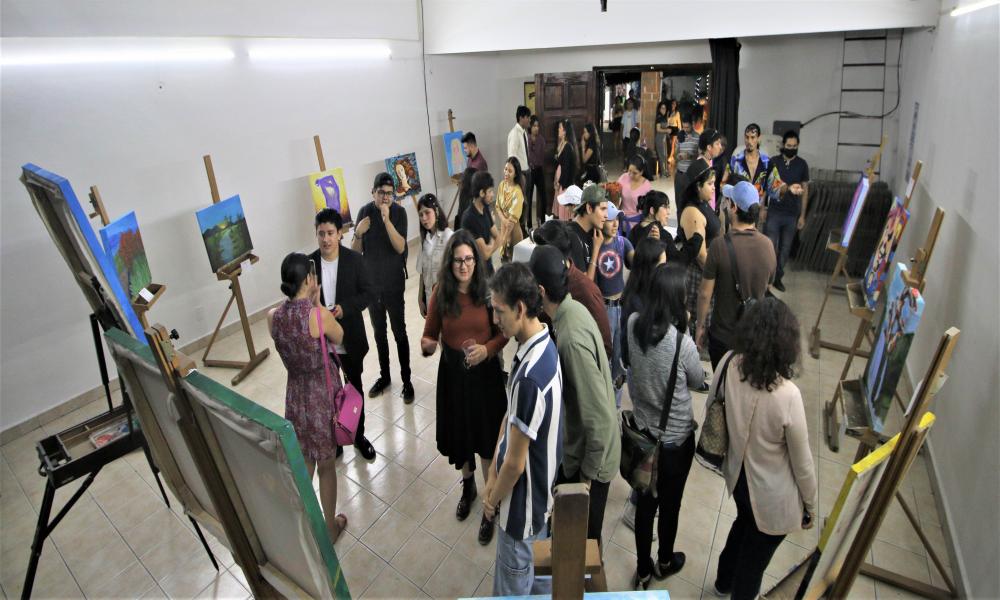 Estudiantes del CUCosta presentaron la exposición “Onírica” y “Polaridades”