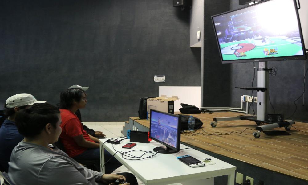 Se realizó “torneo de video-juegos”, a fin de identificar a los talentos CUCosta