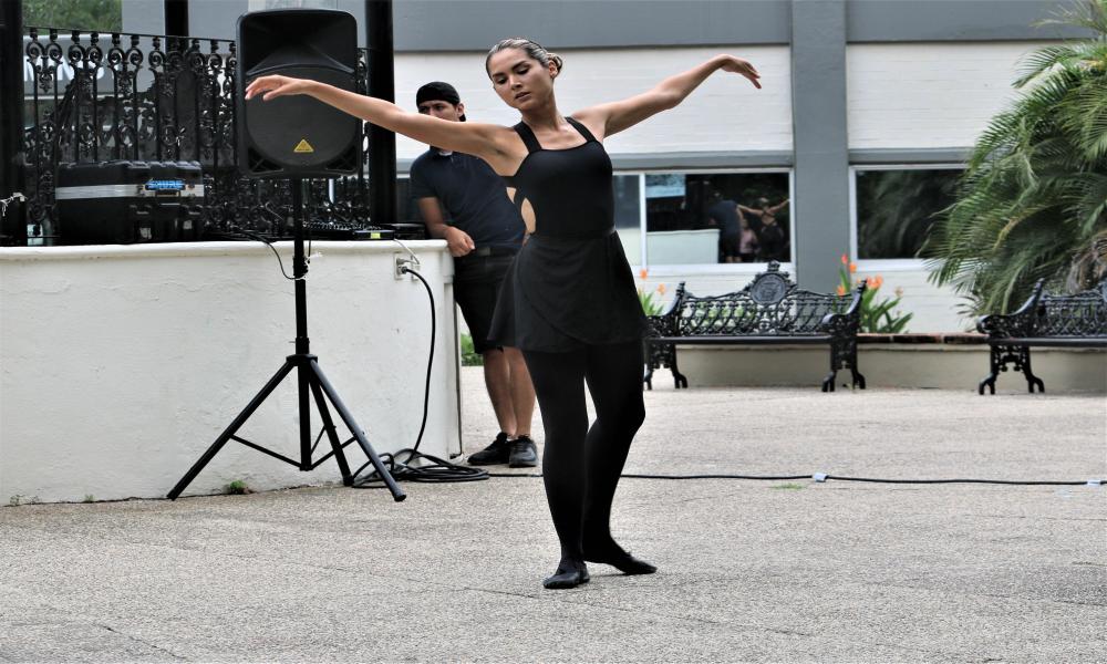 Inauguran “Feria Bibliográfica CUCosta 2022”