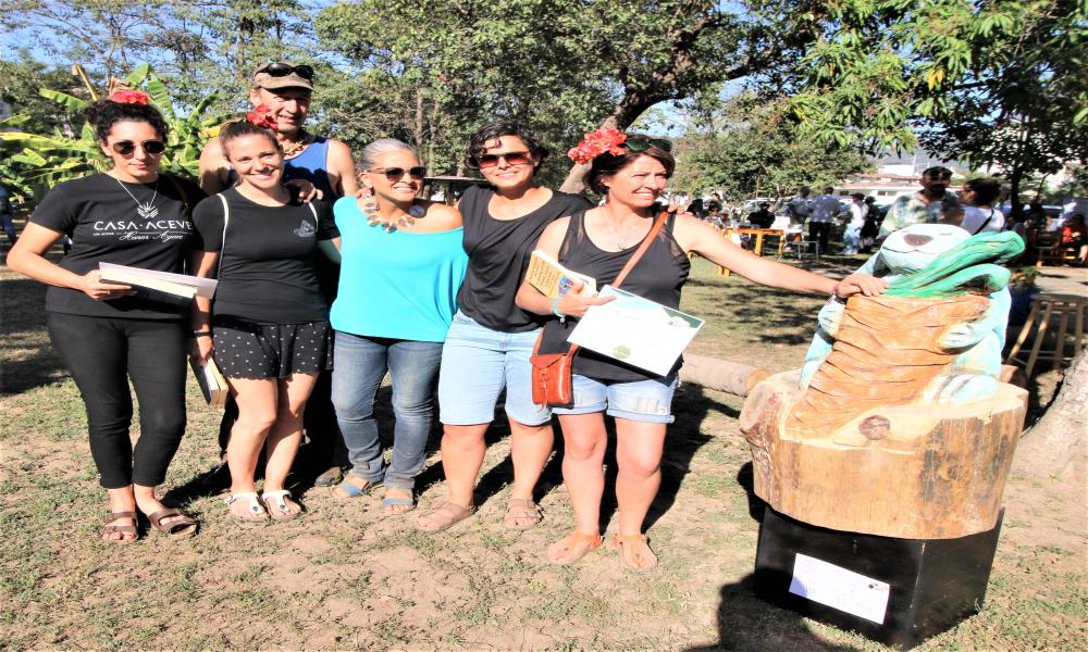 Concluye Simposio Internacional de Escultura en Madera y reconocen a alumnos del CUCosta