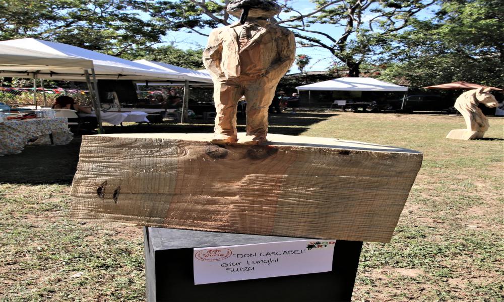 Concluye Simposio Internacional de Escultura en Madera y reconocen a alumnos del CUCosta