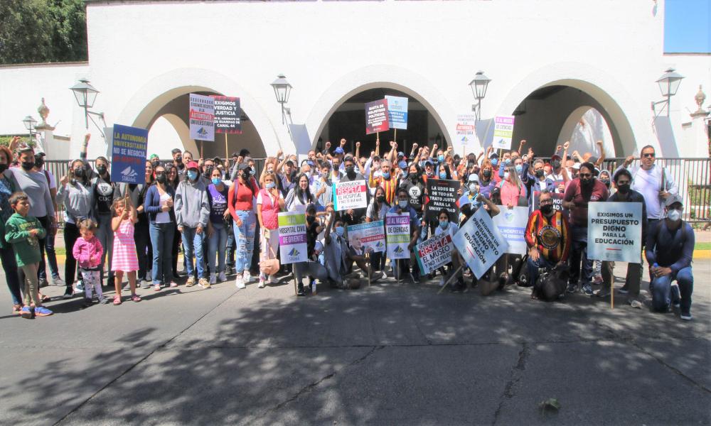 Se pronuncia CUCosta en contra de la intromisión a la autonomía de la UdeG