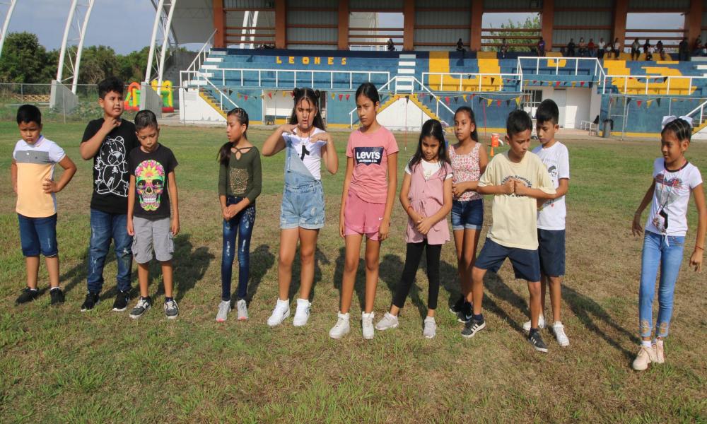 Más de 30 niños y niñas disfrutaron del festejo del día del niño en CUCosta