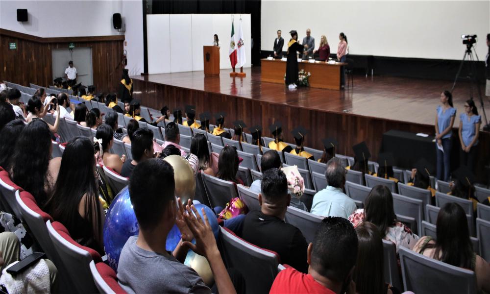 Egresó la XI Generación de Licenciados en Nutrición “Mtra. Blanca Denisse Villaseñor Nolasco”