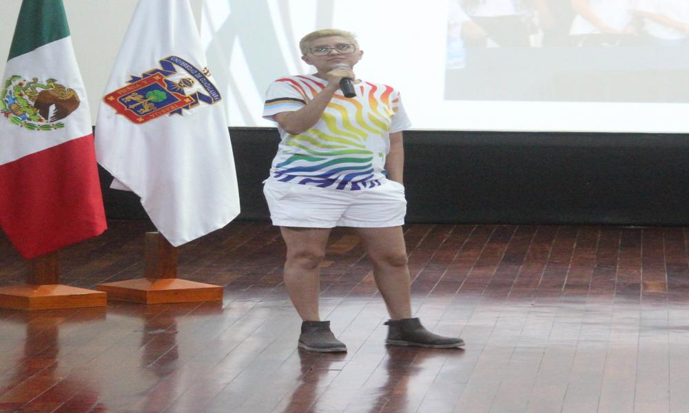 Estudiantes de nuevo ingreso asistieron a la Sesión Informativa de CUCosta