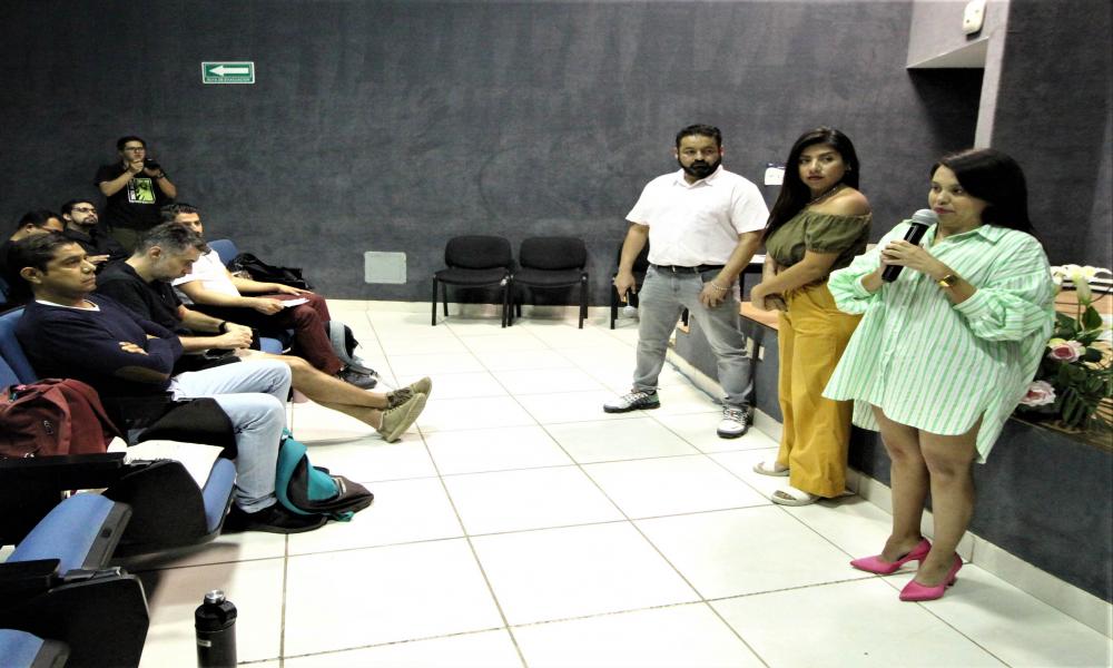 Difunden estudiantes de Cultura Física y Deportes proyectos de investigación