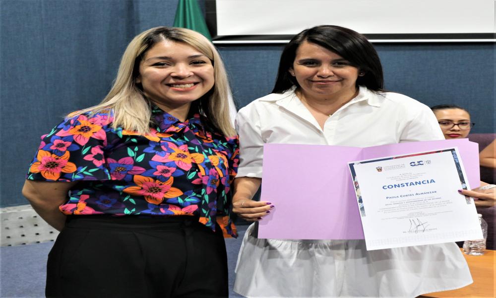 Dialogan sobre “Retos, Desafíos y Oportunidades de las Mujeres”