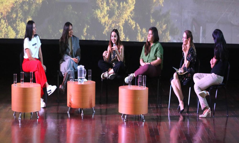 Comparten con universitarios la experiencia del Arte Urbano y su propósito en la ciudad