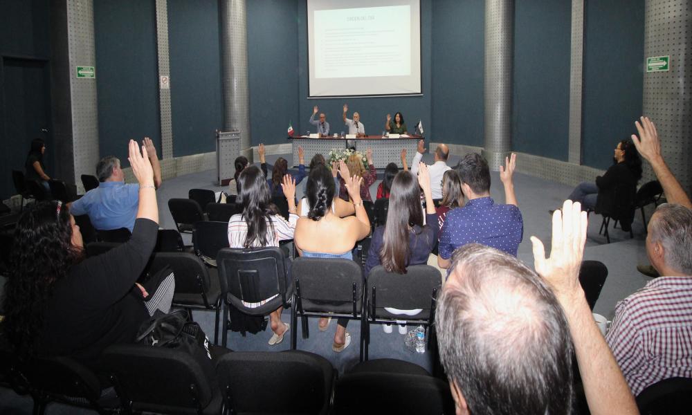 Consejeros universitarios aprueban cambios en el plan de estudios de 5 carreras en CUCosta