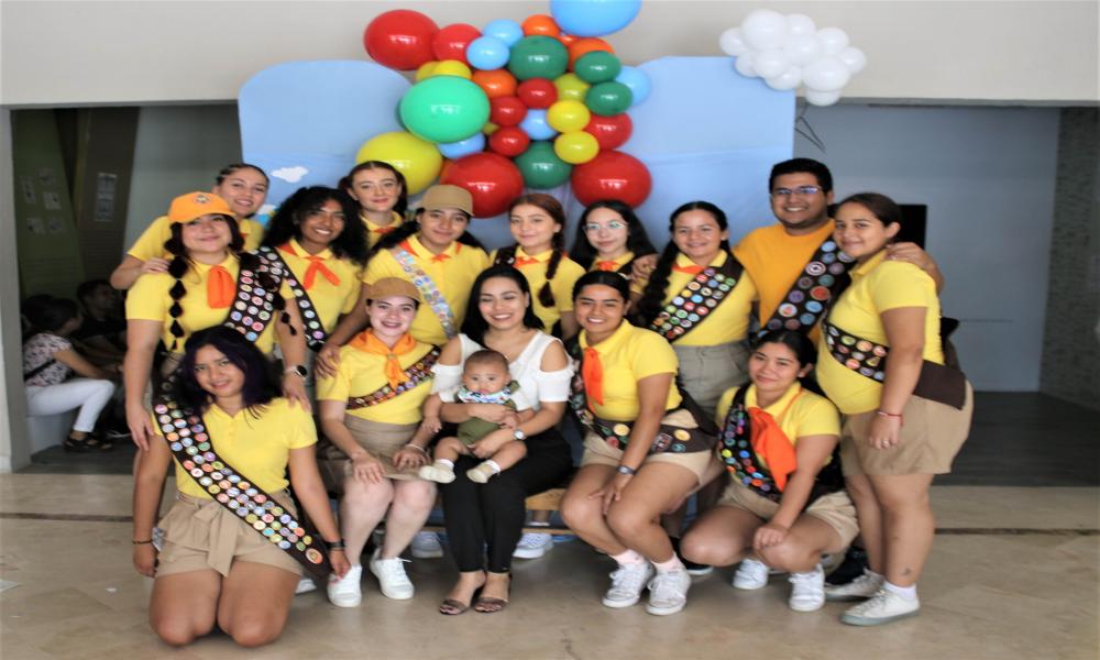 Participaron de estudiantes de Enfermería en el 15° Simposio de Enfermería del Niño y Adolescentes”