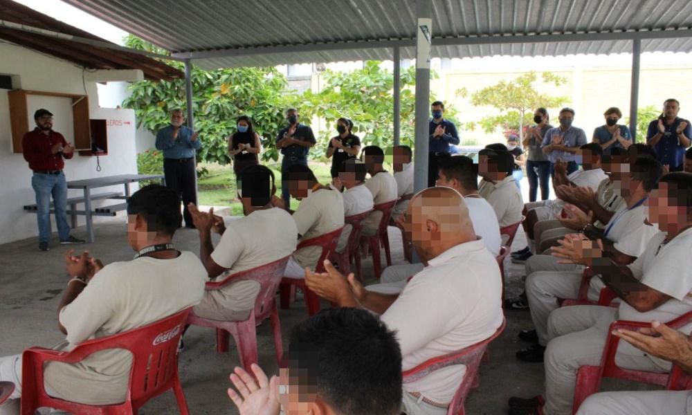 Visitan autoridades universitarias del CUCosta instalaciones del CEINJURE