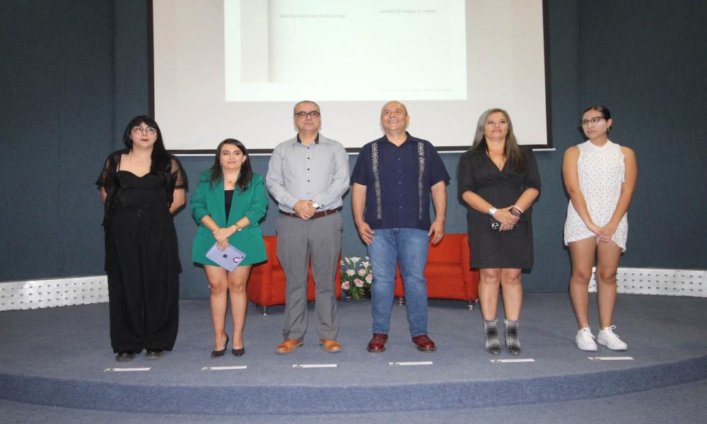 Celebran 10 años de formar profesionistas detrás del lente en CUCosta