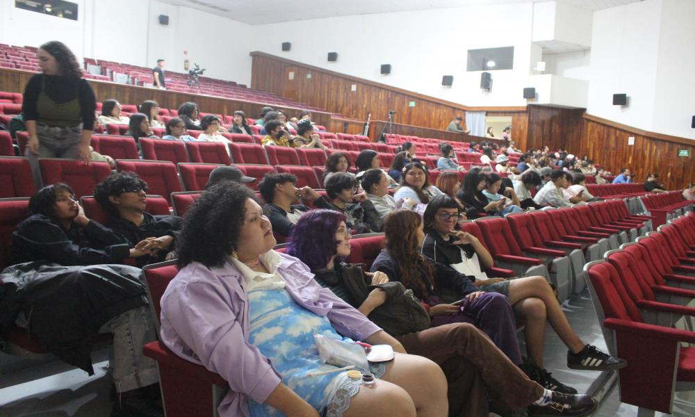 Celebra CUCosta 11 años de formar a los profesionistas de Artes Visuales para la Expresión Fotográfica