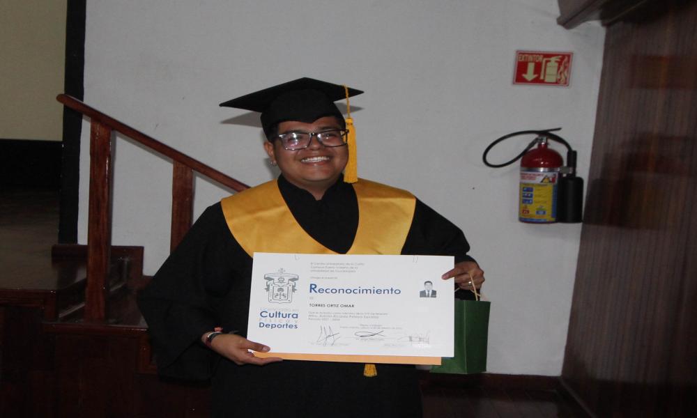 Egresó la XVI Generación de la Licenciatura en Cultura Física y Deportes