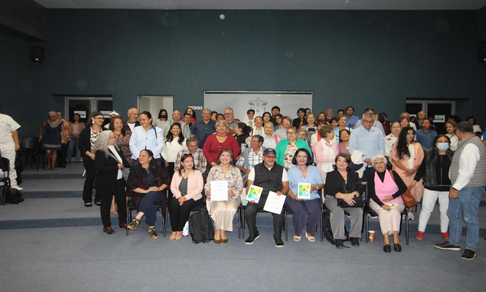 Dan la bienvenida a 158 adultos mayores que se integran a cursos y talleres del SUAM