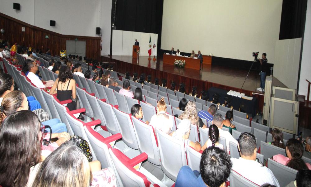 Egresa la XLVI Generación de la Licenciatura en Psicología “Dra. Claudia Gregoria Huerta Zúñiga”