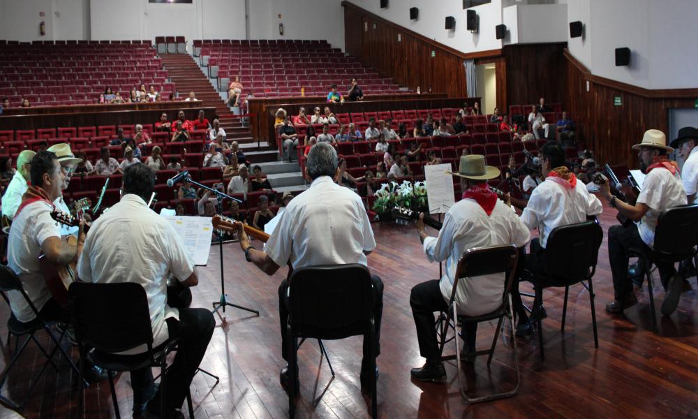 Celebran cierre del ciclo 2025-A del Sistema Universitario del Adulto Mayor