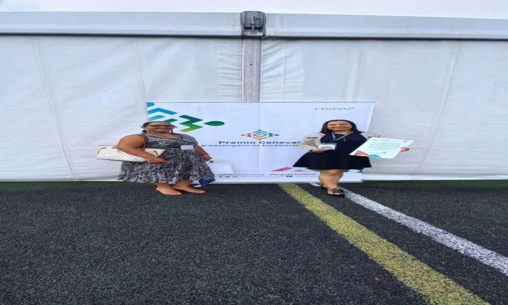 21 estudiantes de CUCosta reciben el Premio CENEVAL al Desempeño de Excelencia EGEL