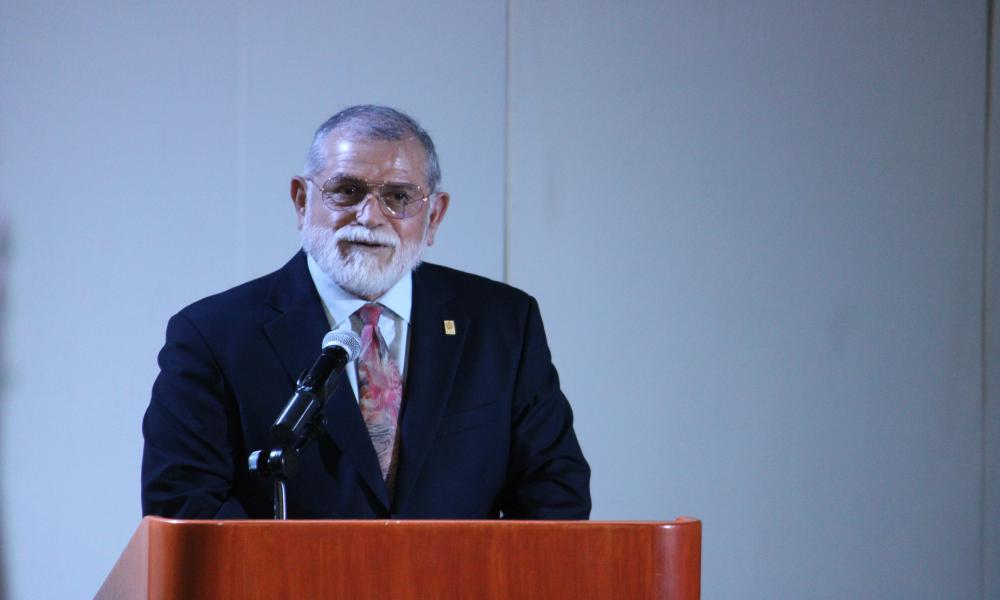 Se gradúan con orgullo y esperanza 35 nuevos médicos del CUCosta