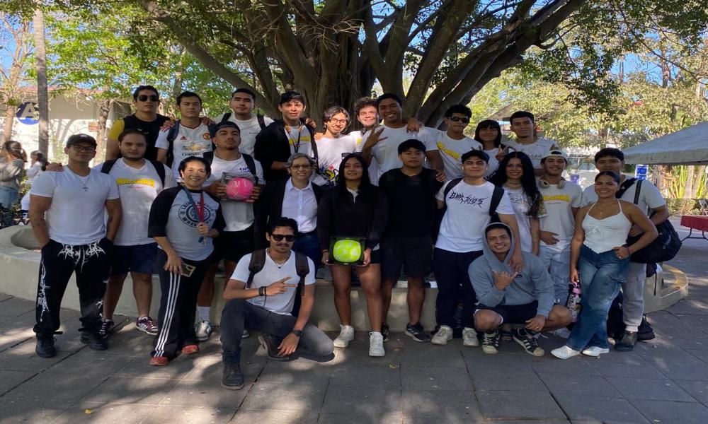 En CUCosta celebraron Día Mundial de la Actividad Física