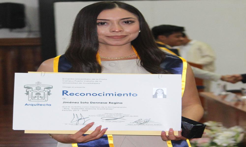 En CUCosta celebraron el acto académico de la XLII Generación de la Licenciatura en Arquitectura
