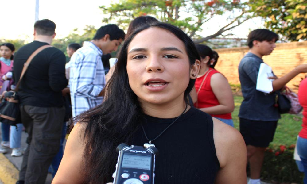 Alumnos aseguran que el examen EGEL Plus CENEVAL es una gran oportunidad para titularse