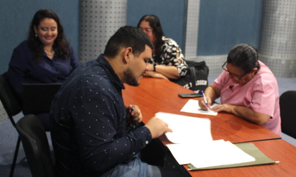 Apoyan a universitarios con asesorías gratuitas en el llenado de declaraciones anuales.