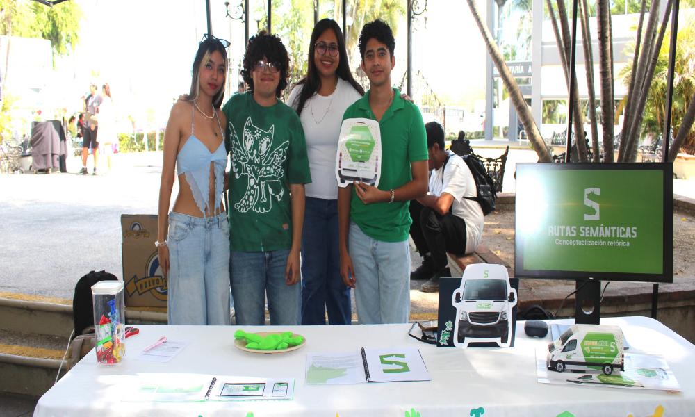 Presentan estudiantes de Diseño en la Comunicación Gráfica sus proyectos de fin de semestre