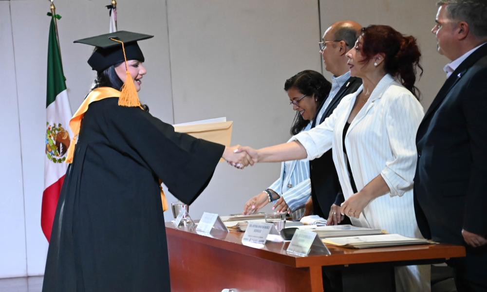 Egresan 53 nuevos licenciados en Derecho de la Universidad de Guadalajara en Puerto Vallarta