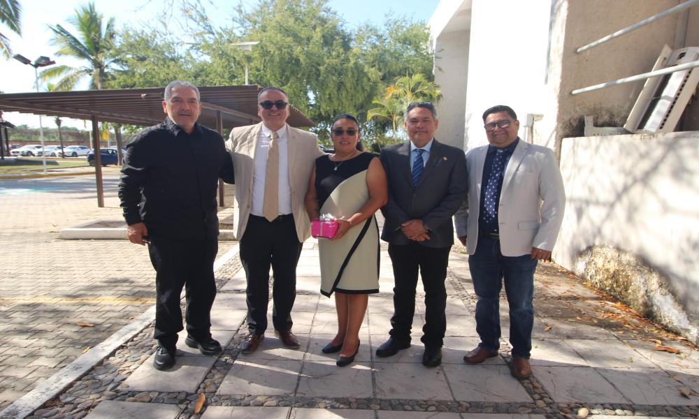 Se graduaron 20 estudiantes de la Licenciatura en Ingeniería Civil