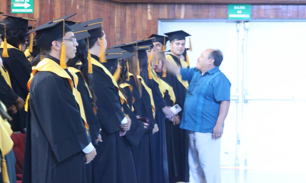 CUCosta celebra graduación de la LV generación de Licenciados en Contaduría Pública