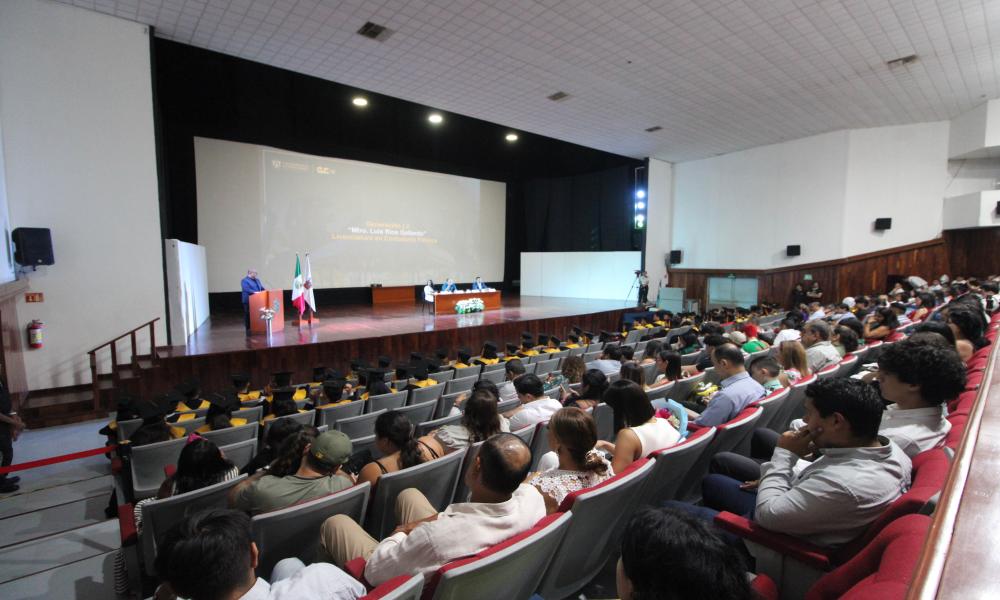 CUCosta celebra graduación de la LV generación de Licenciados en Contaduría Pública
