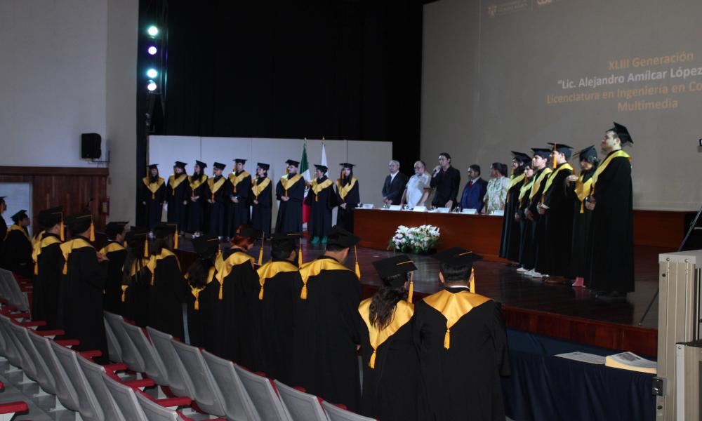 CUCosta celebra la graduación de Ingenierías en Comunicación Multimedia y en Computación
