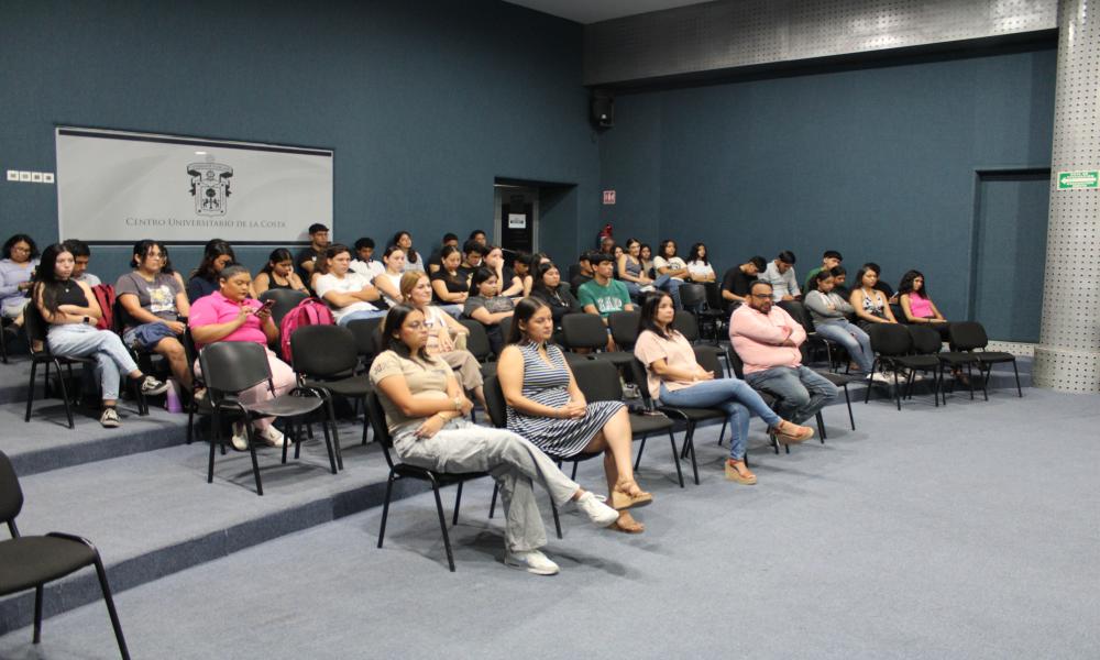 Inspira a estudiantes el conversatorio “La Idea del Espacio Sostenible”