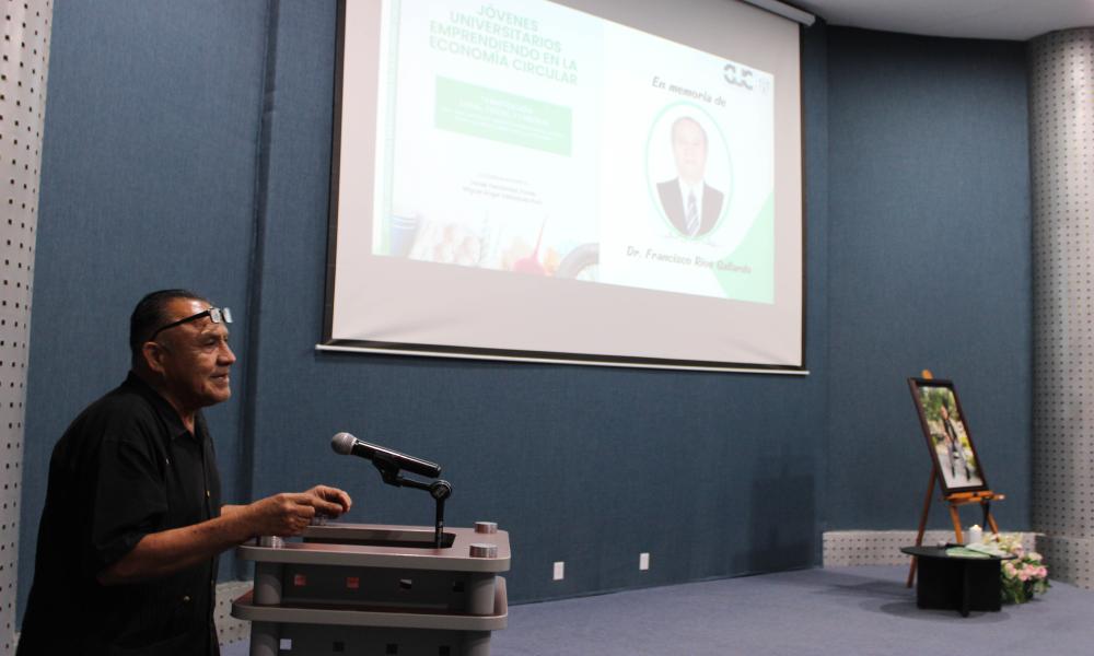 Presentan libro en honor al legado del Dr. Francisco Ríos Gallardo